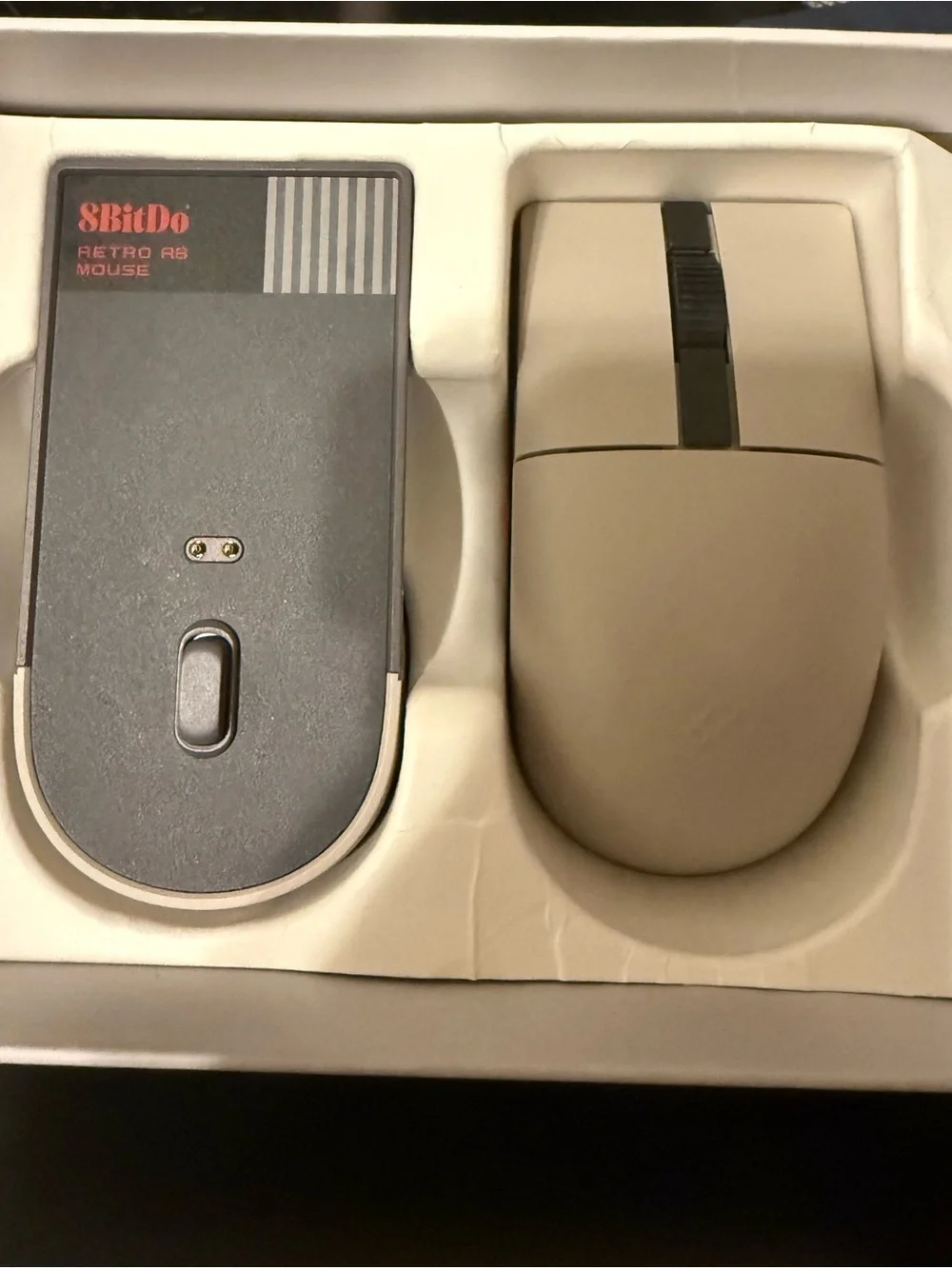 8BitDo Retro R8 Mouse in White with Gray & Red Accents